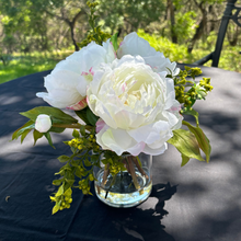 Load image into Gallery viewer, Faux peony arrangement